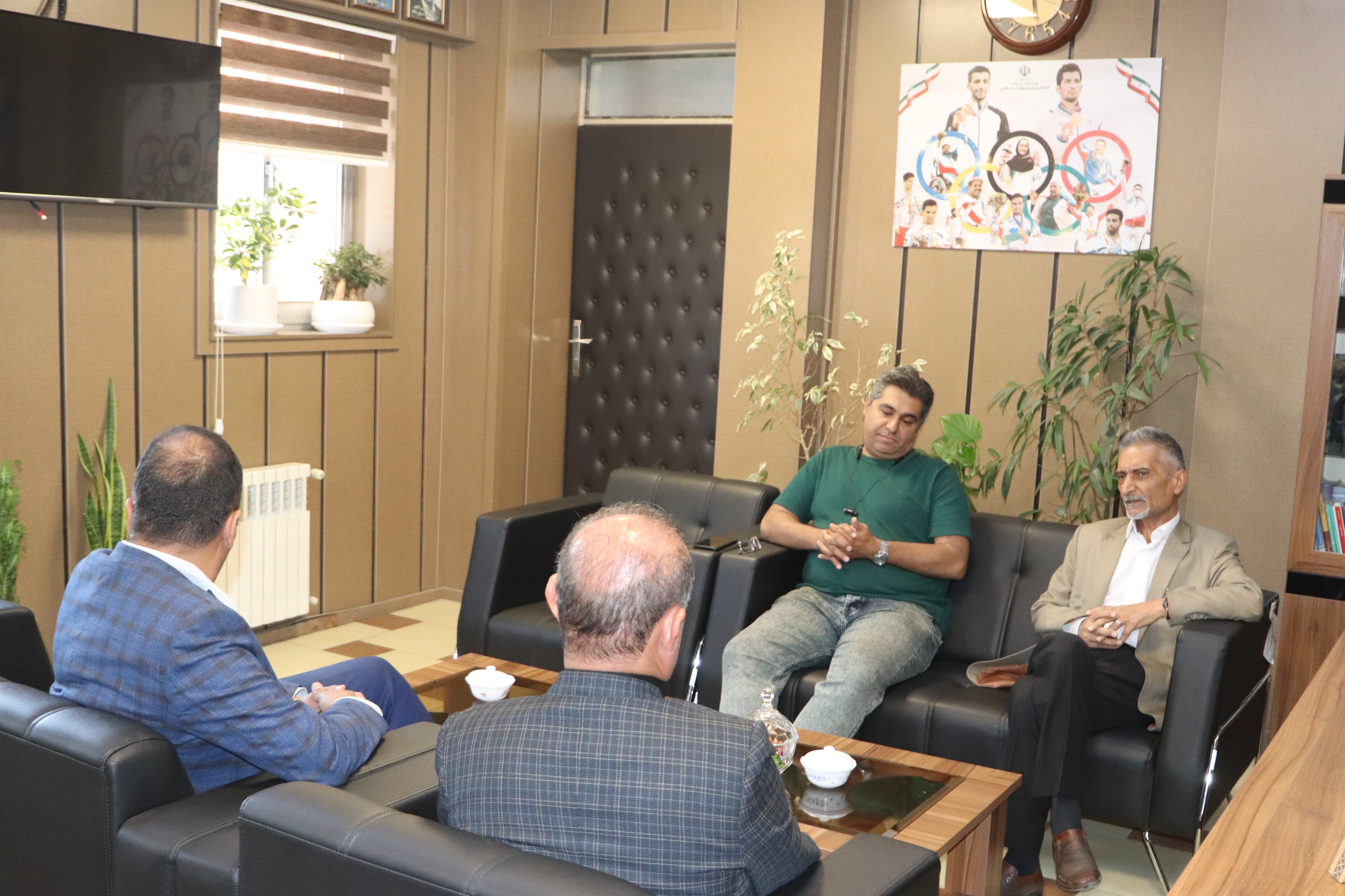 حضور مسئول کمیته روابط عمومی هیات پزشکی ورزشی فارس در اتاق فکر رسانه اداره کل ورزش و جوانان 
